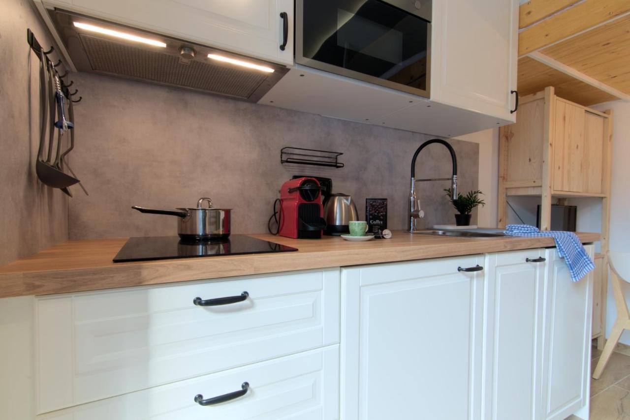 Casa Pino- Loft Con Giardino Magnolta Lejlighed Aprica Eksteriør billede