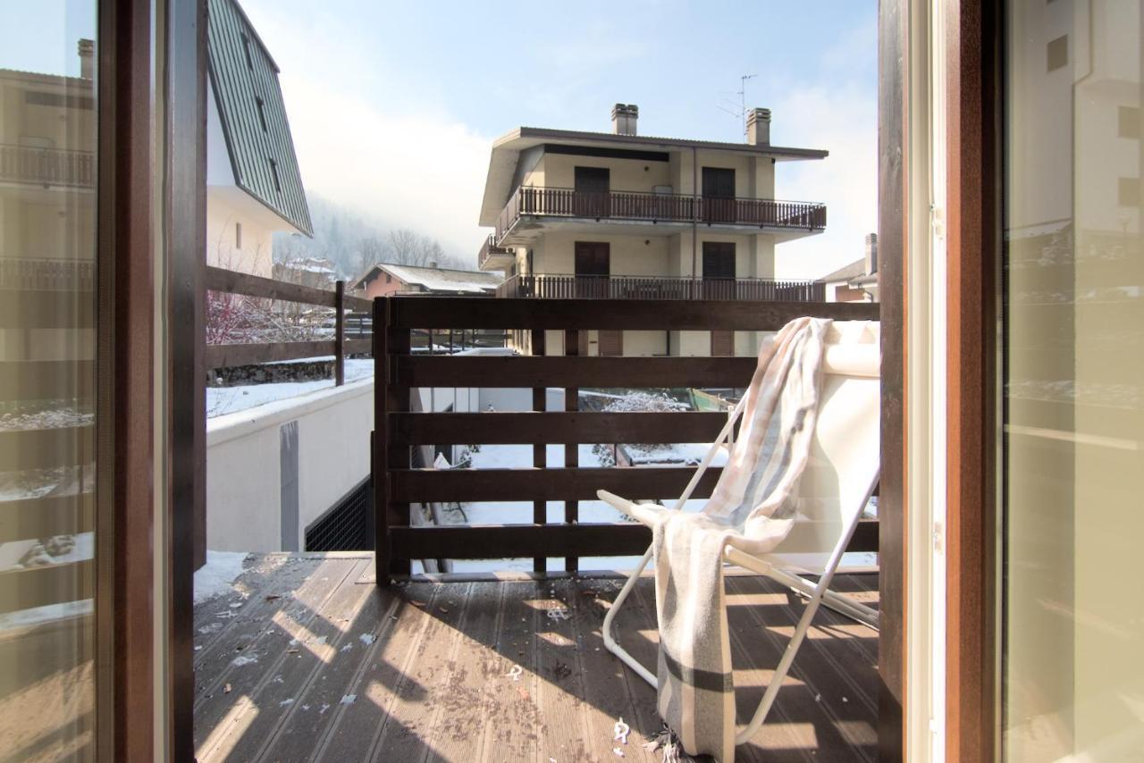 Casa Pino- Loft Con Giardino Magnolta Lejlighed Aprica Eksteriør billede